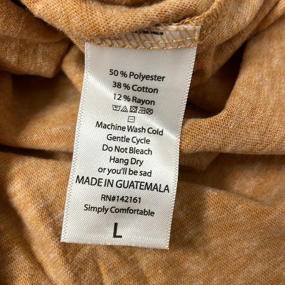 LulaRoe Randy tee - Picture 4 of 4